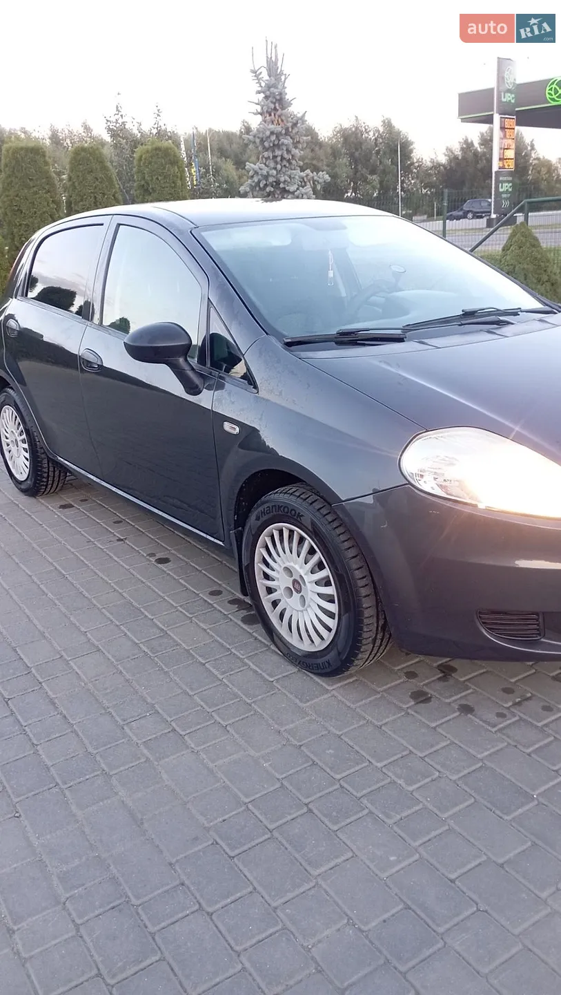2010 Fiat Punto - мініатюра 10