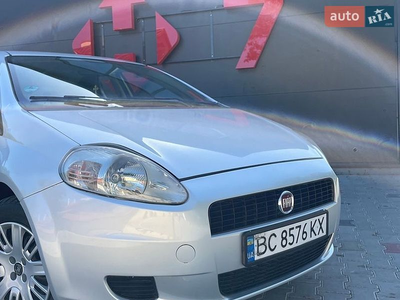 Хэтчбек Fiat Punto 2010 в Калуше