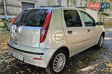 Хэтчбек Fiat Punto 2007 в Днепре