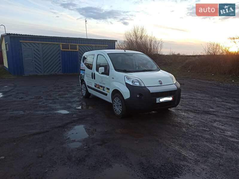 Універсал Fiat Qubo 2016 в Ужгороді