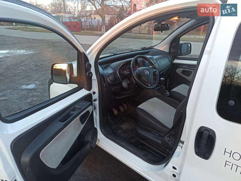 Універсал Fiat Qubo 2016 в Ужгороді