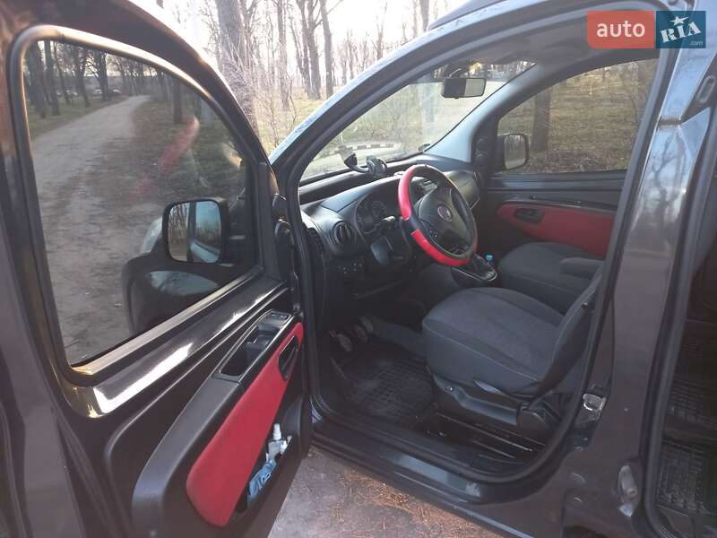 Мінівен Fiat Qubo 2010 в Кропивницькому