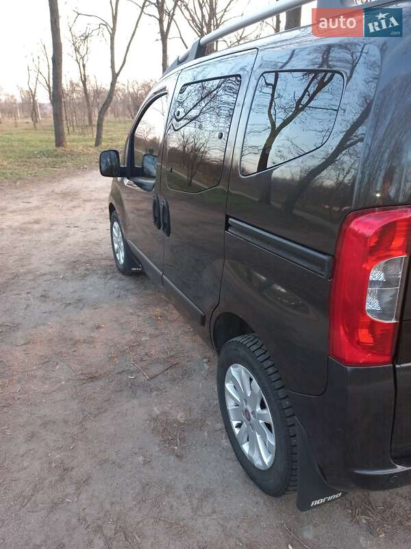 Мінівен Fiat Qubo 2010 в Кропивницькому