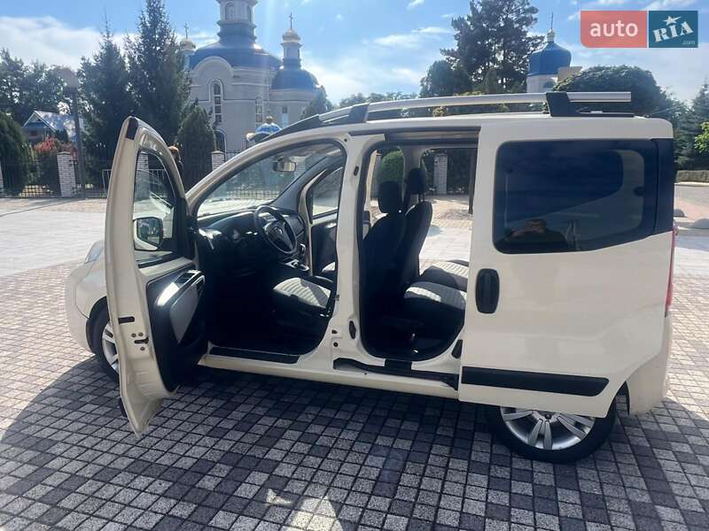Минивэн Fiat Qubo 2011 в Киеве