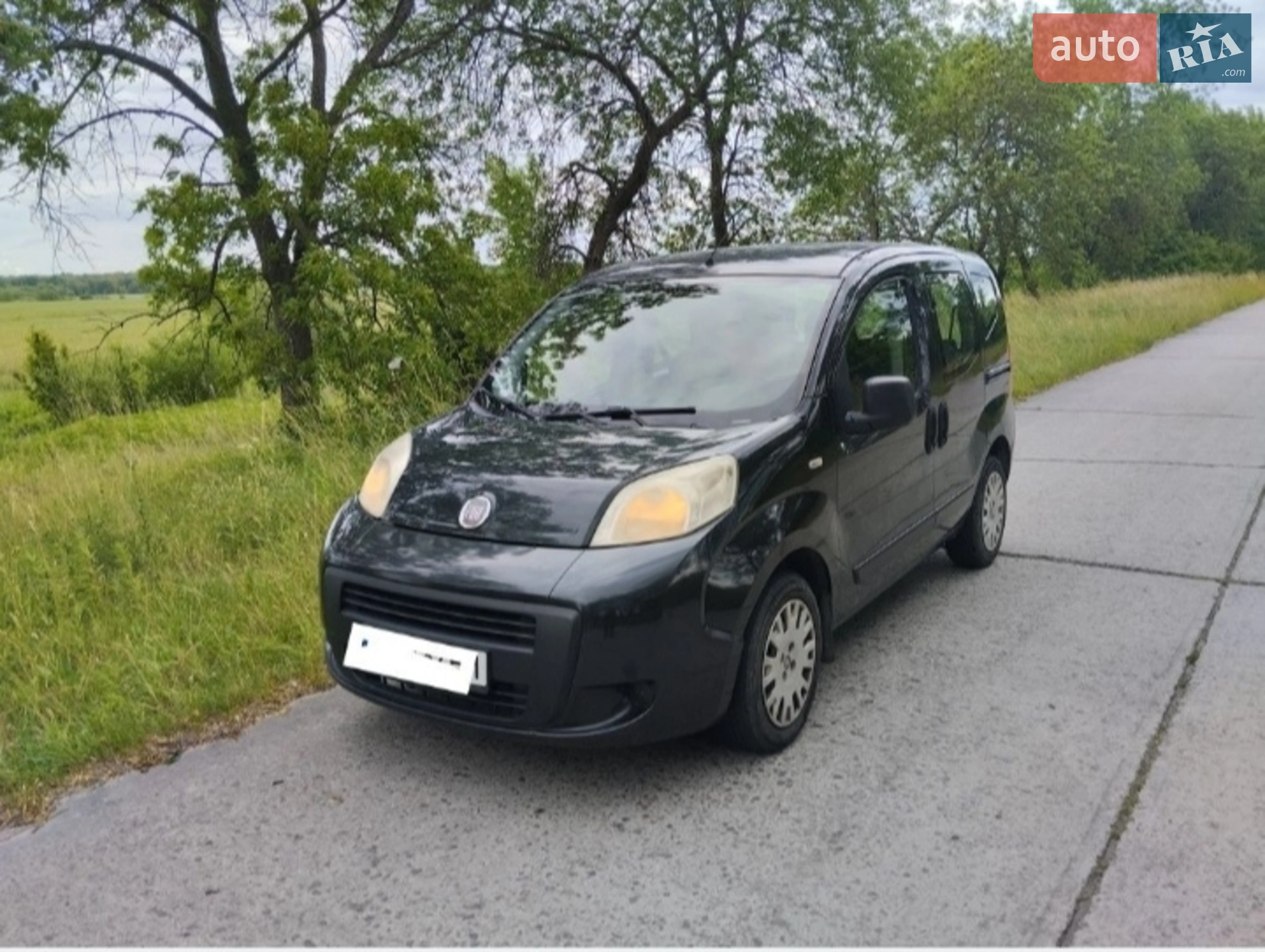2011 Fiat Qubo - мініатюра 2