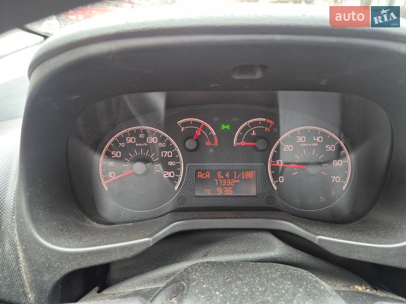 Мінівен Fiat Qubo 2013 в Дніпрі