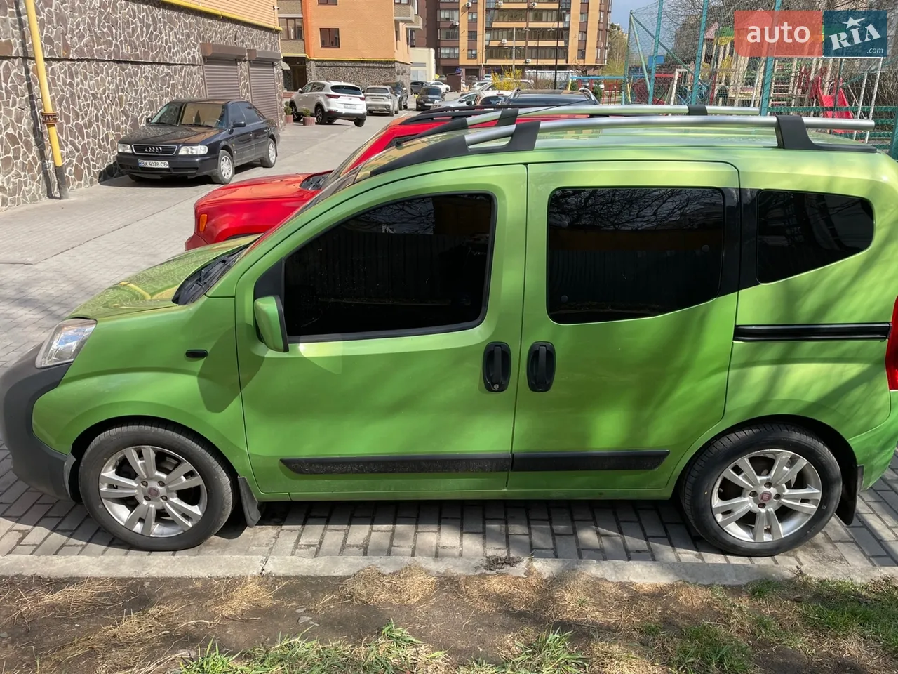 2010 Fiat Qubo - мініатюра 17