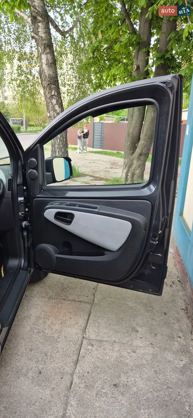 2012 Fiat Qubo - мініатюра 14