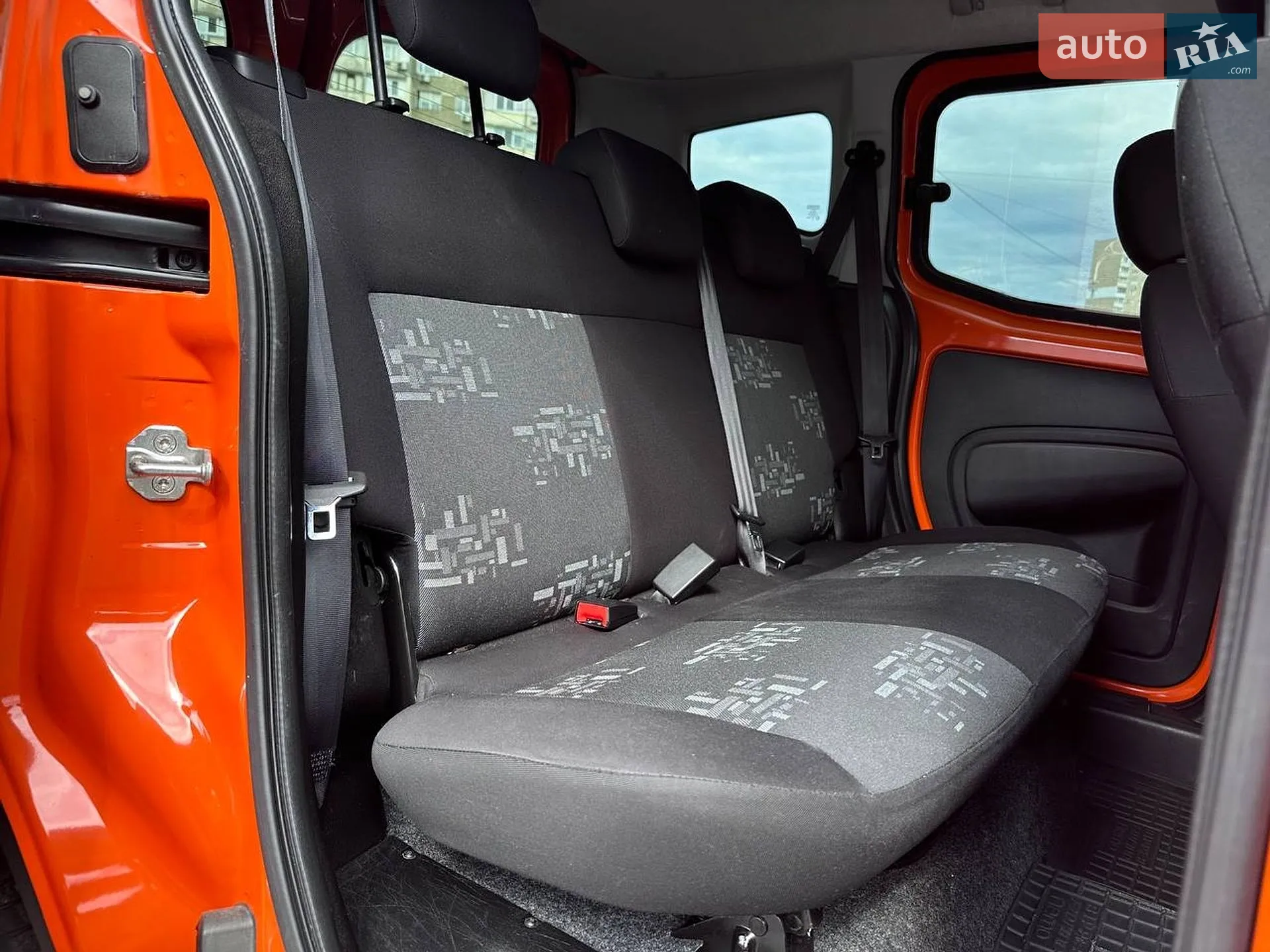 2015 Fiat Qubo - мініатюра 11