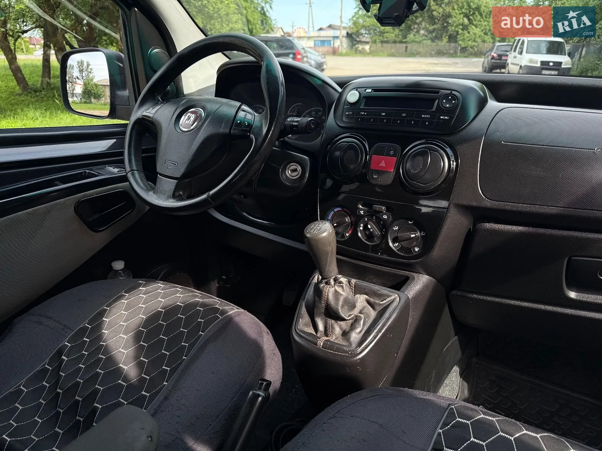 2011 Fiat Qubo - мініатюра 12