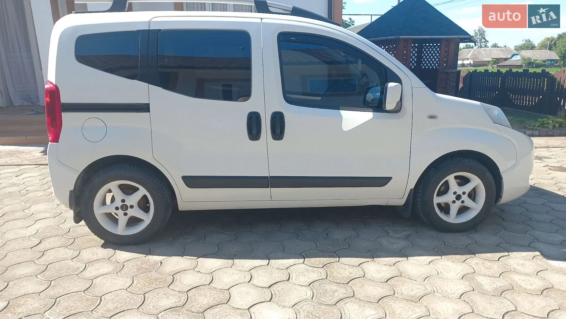 2010 Fiat Qubo - мініатюра 7