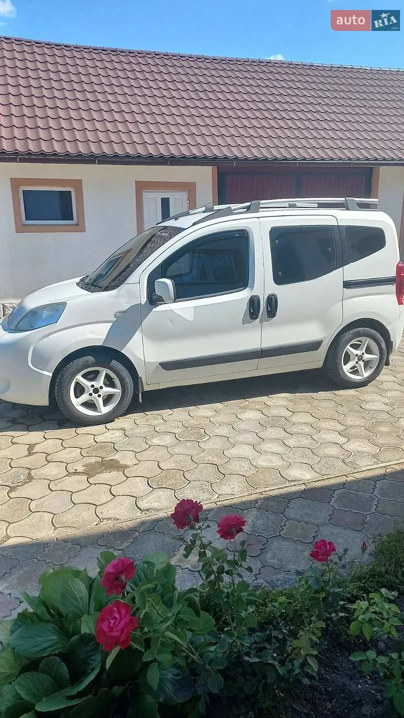 2010 Fiat Qubo - мініатюра 2