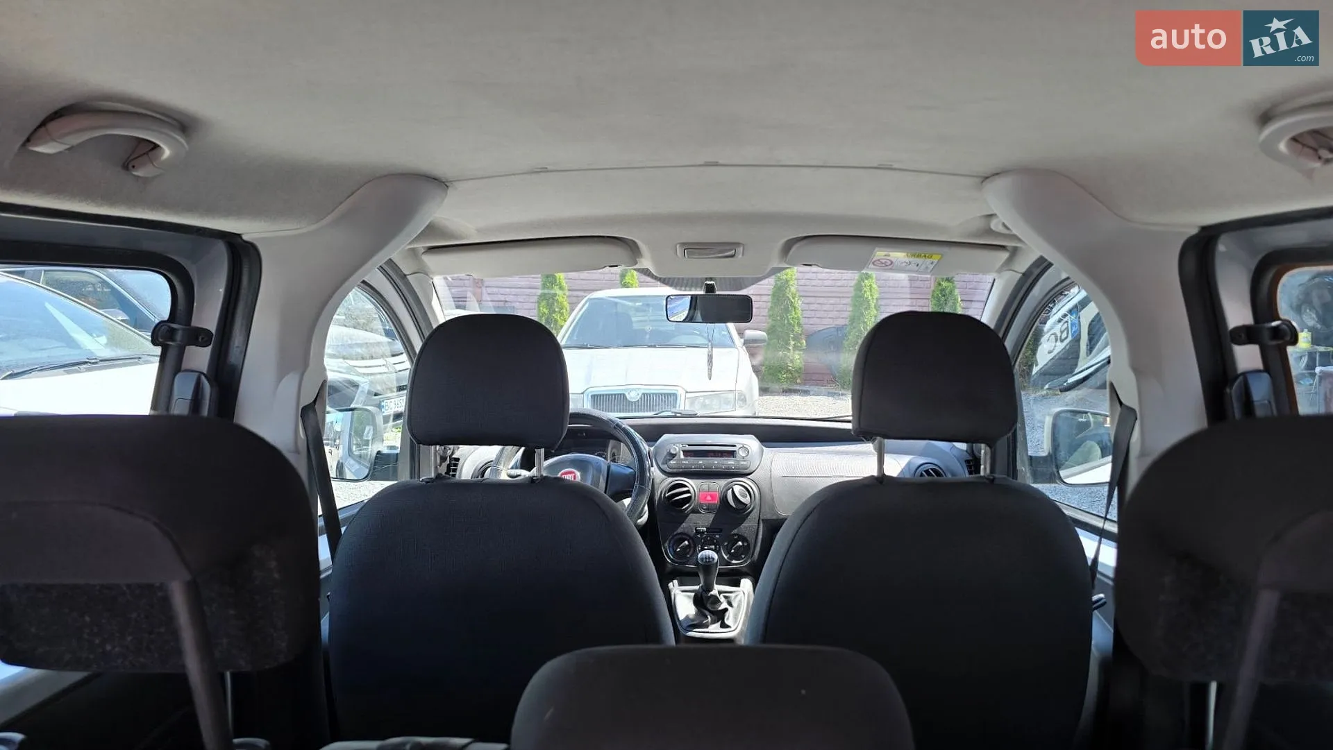 2017 Fiat Qubo - мініатюра 10