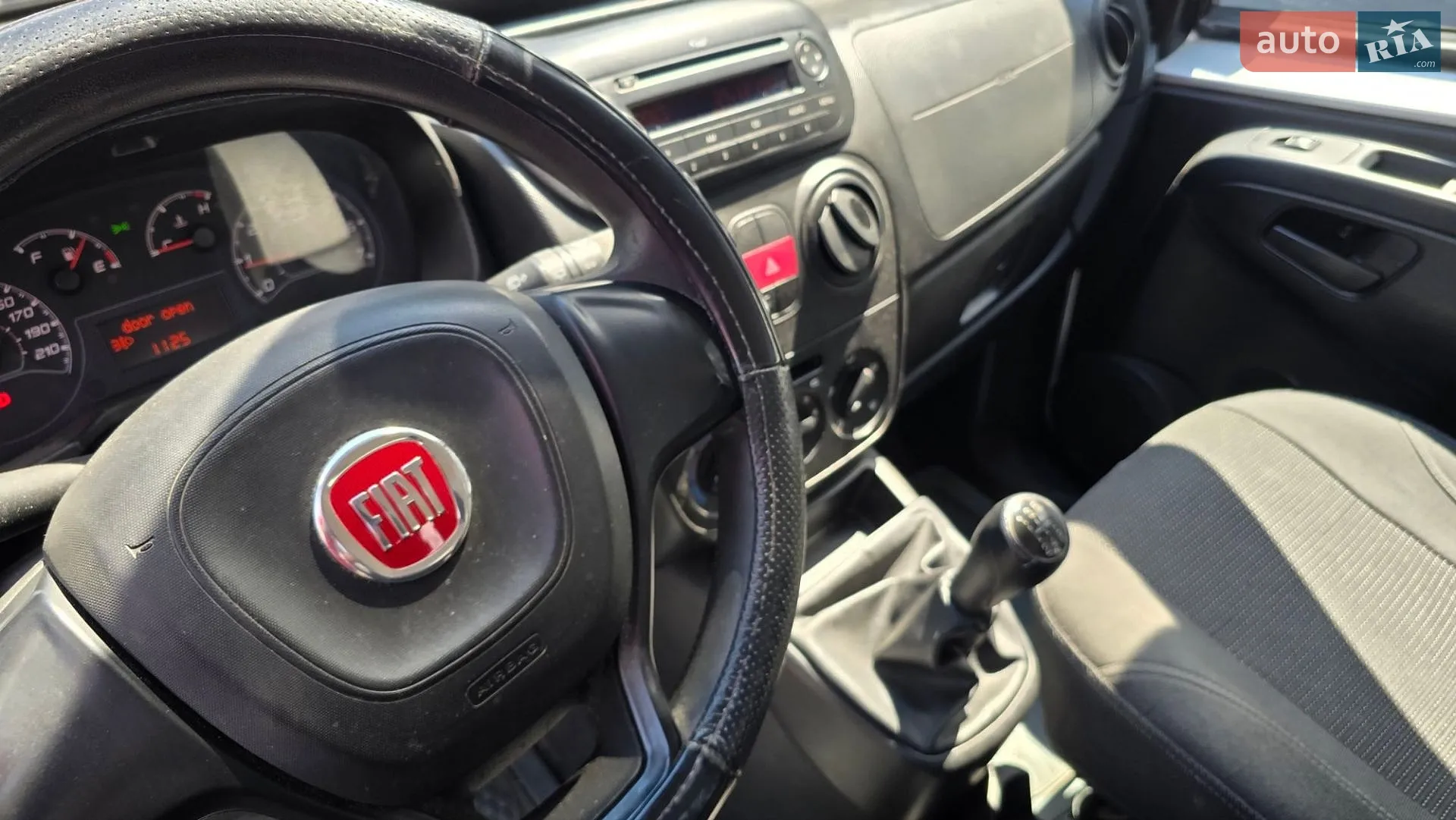 2017 Fiat Qubo - мініатюра 14