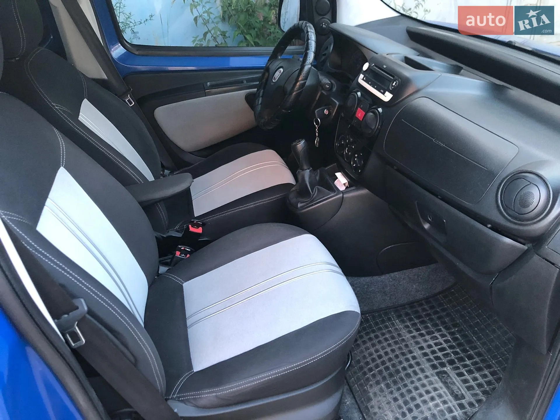 2014 Fiat Qubo - мініатюра 16
