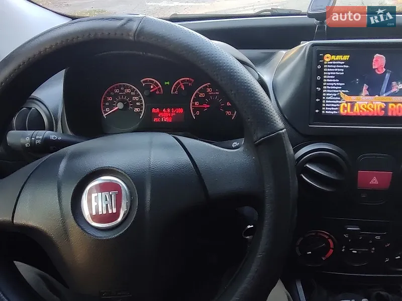 Fiat Qubo 2012