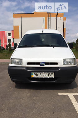 Легковой фургон (до 1,5 т) Fiat Scudo груз.-пасс. 2000 в Ровно