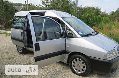 Грузопассажирский фургон Fiat Scudo 2006 в Ивано-Франковске