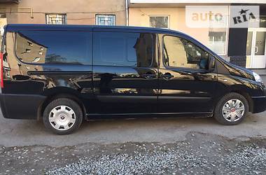 Мінівен Fiat Scudo 2012 в 