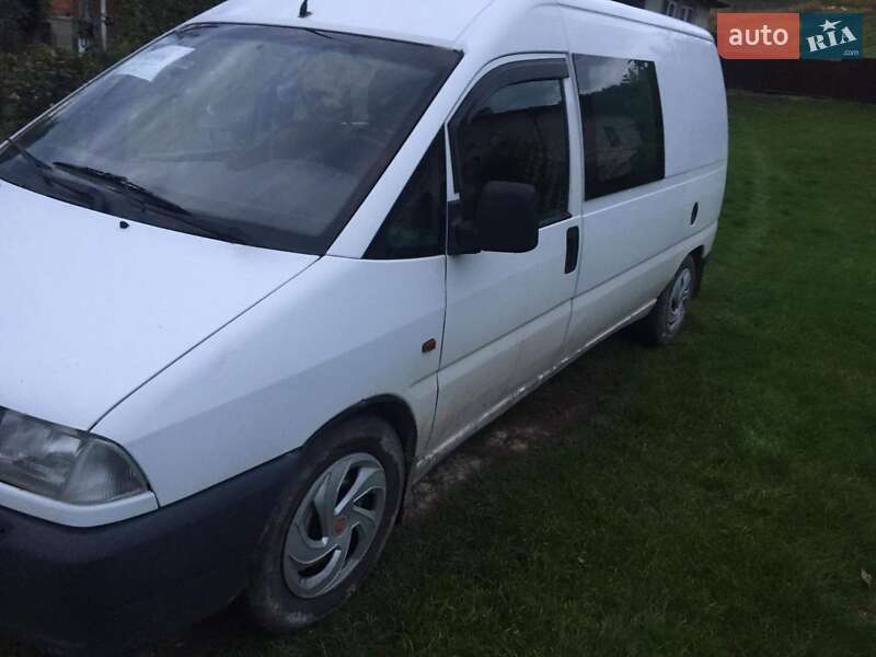 Минивэн Fiat Scudo 2003 в Козове