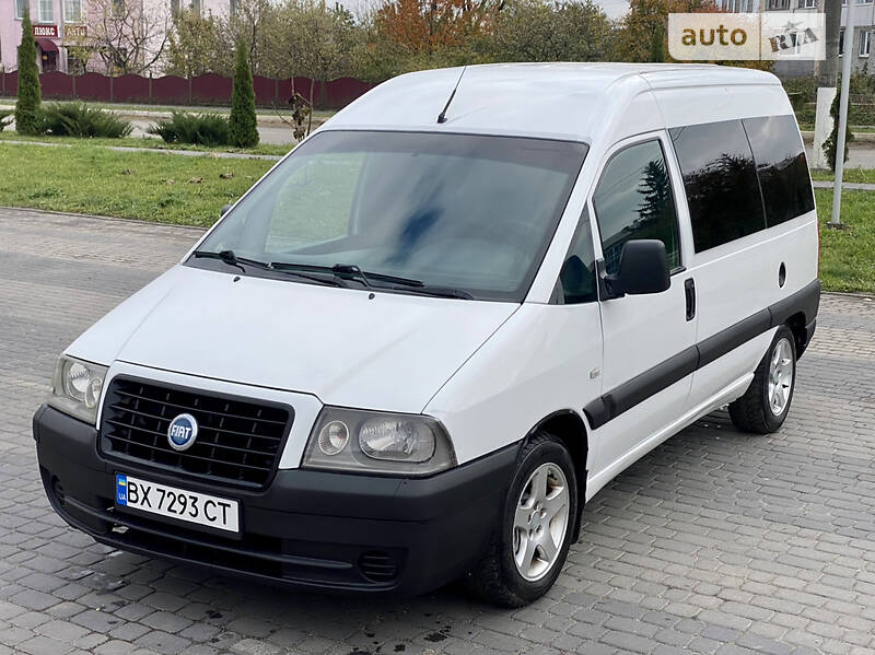 Минивэн Fiat Scudo 2005 в Теофиполе