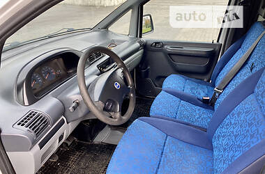 Мінівен Fiat Scudo 2005 в 