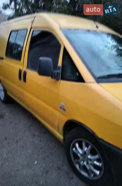 Минивэн Fiat Scudo 2001 в Синяве