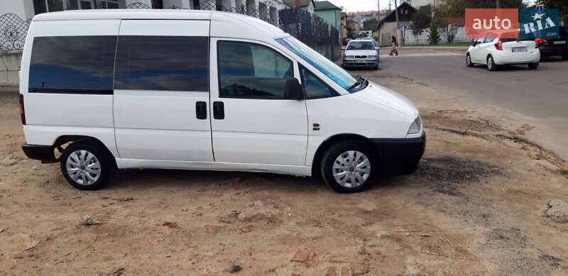 Минивэн Fiat Scudo 2000 в Яворове