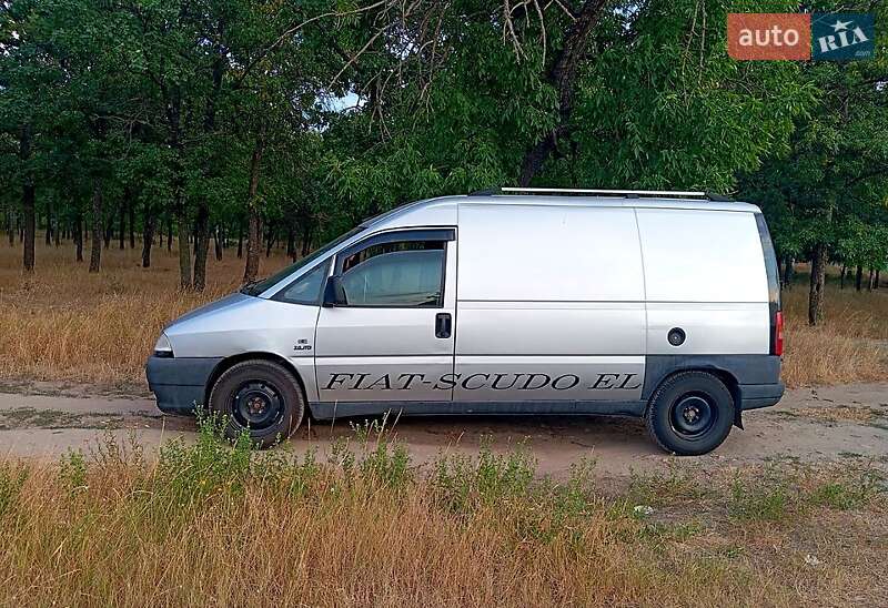 Грузовой фургон Fiat Scudo 2002 в Николаеве