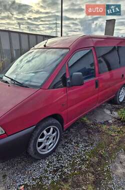 Мінівен Fiat Scudo 2000 в Ужгороді