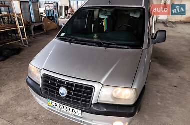 Минивэн Fiat Scudo 2004 в 