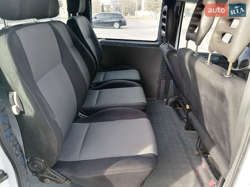 Мінівен Fiat Scudo 2003 в Рівному