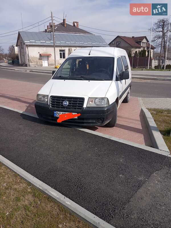 Минивэн Fiat Scudo 2006 в Яворове