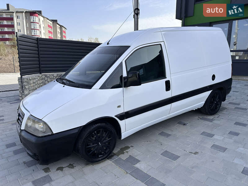 Вантажний фургон Fiat Scudo 2005 в 