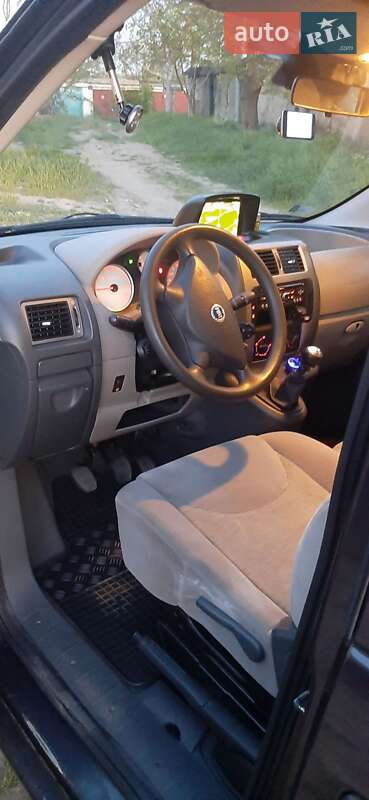 Минивэн Fiat Scudo 2007 в Николаевском