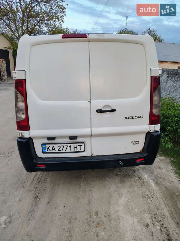 Грузовой фургон Fiat Scudo 2011 в Тульчине