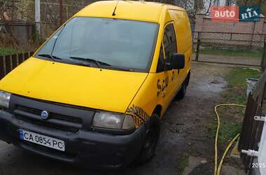 Вантажний фургон Fiat Scudo 2001 в Чернівцях