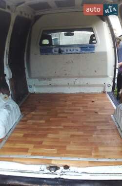 Грузовой фургон Fiat Scudo 2000 в 