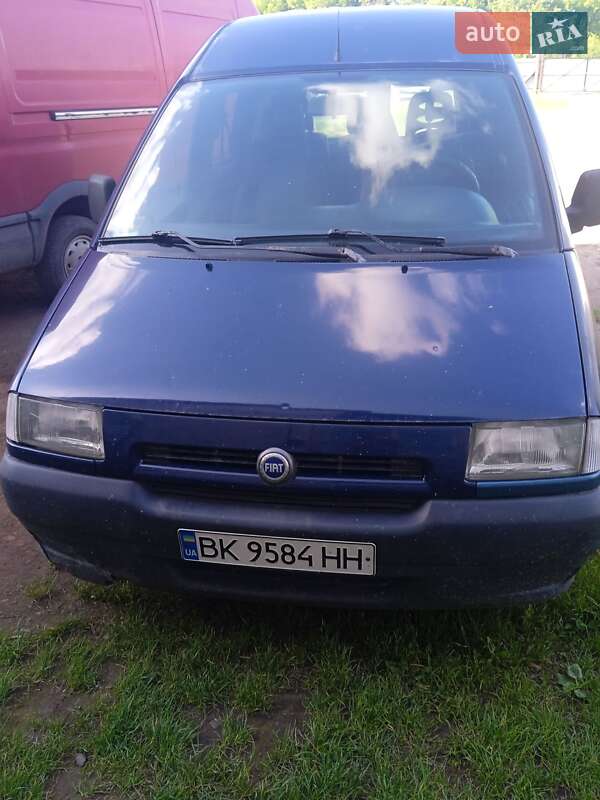 Минивэн Fiat Scudo 2000 в 