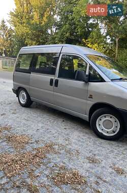 Минивэн Fiat Scudo 2000 в 