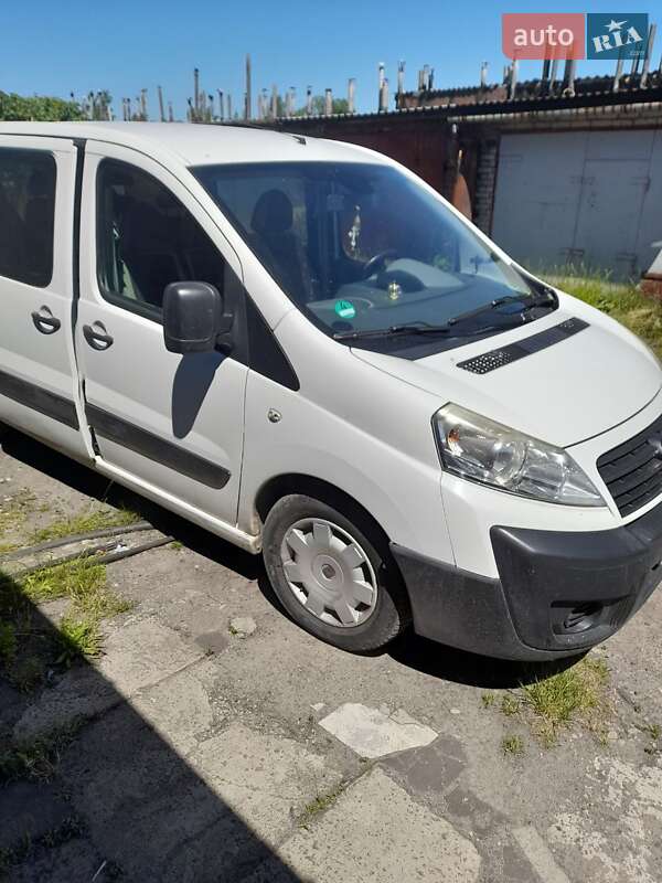 Минивэн Fiat Scudo 2008 в Шептицькому