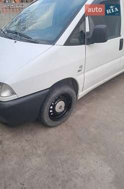 Грузовой фургон Fiat Scudo 2003 в 