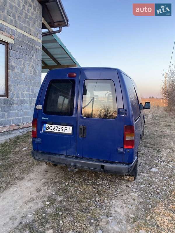 Мінівен Fiat Scudo 2002 в Стрию