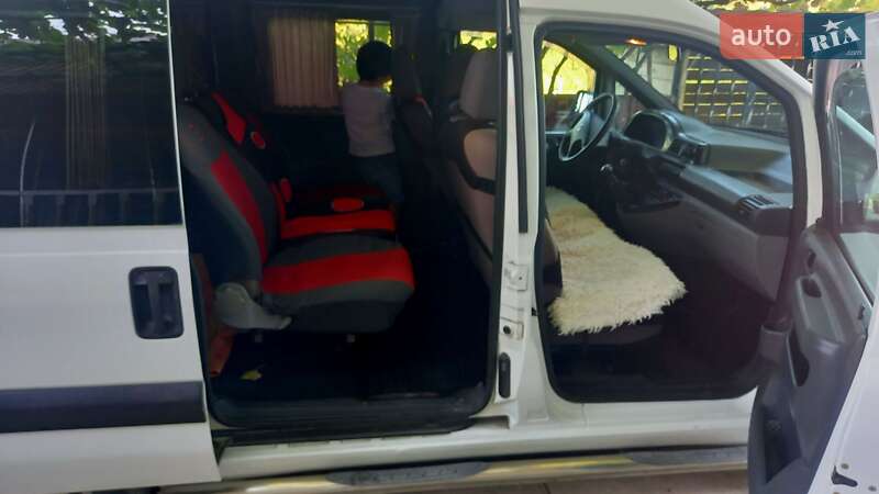 Минивэн Fiat Scudo 2006 в Чорткове