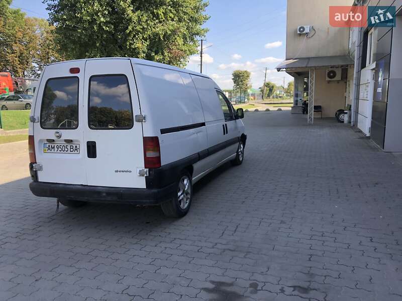 Грузовой фургон Fiat Scudo 2005 в Радехове