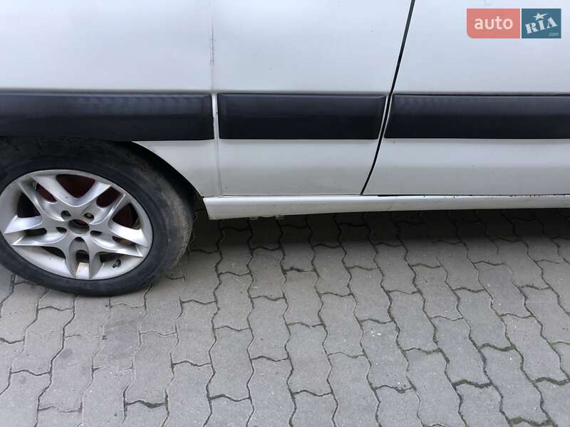 Грузовой фургон Fiat Scudo 2005 в Радехове
