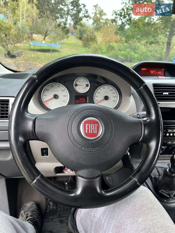 Минивэн Fiat Scudo 2012 в Черкассах