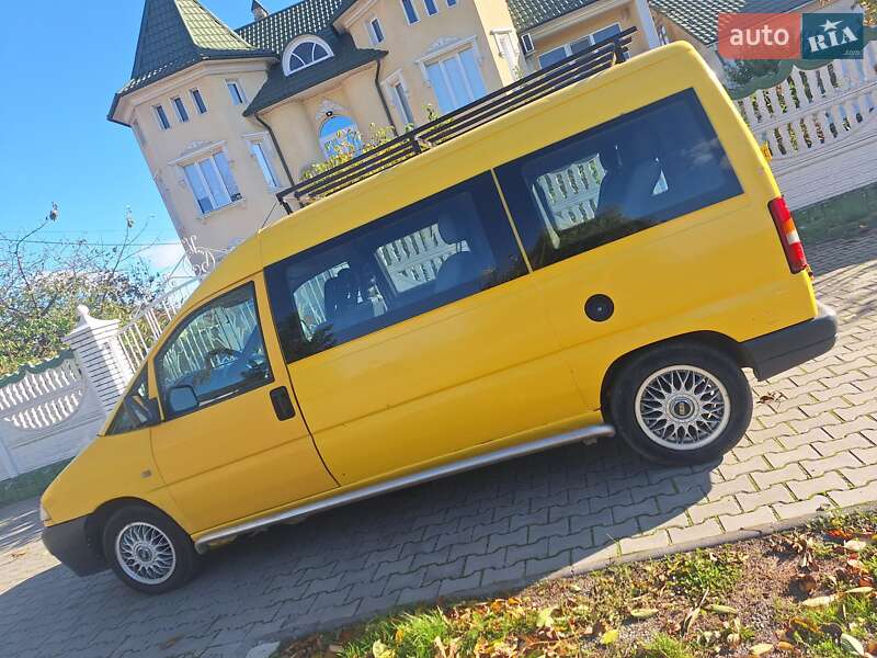 Минивэн Fiat Scudo 2003 в Черновцах
