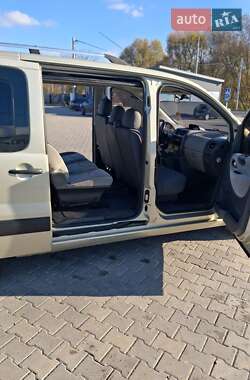 Мінівен Fiat Scudo 2012 в 