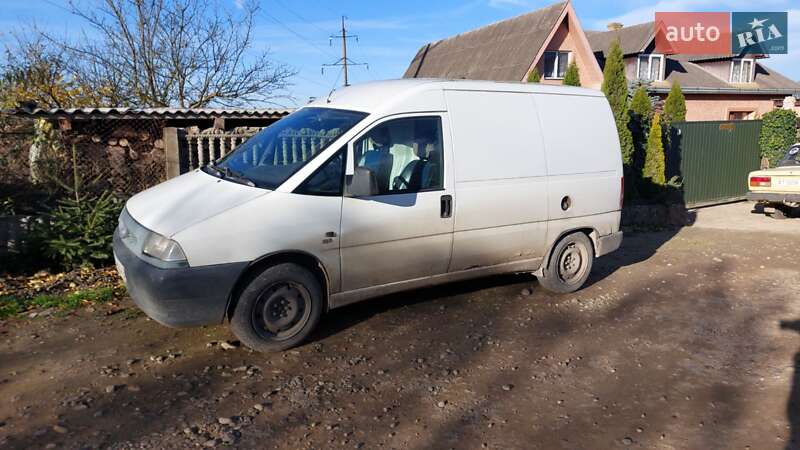 Вантажний фургон Fiat Scudo 2001 в Івано-Франківську